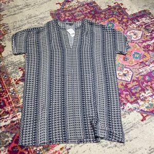 VINCE knee length silk dress, cap sleeves